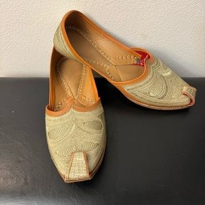 Cool Tone Gold Jutti Indian shoes